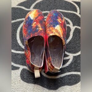UIN Multicolor Artistic Slip-On Shoes
